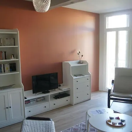 Kazadiza Superbe T4, Classe 3 Etoiles, Sur Le