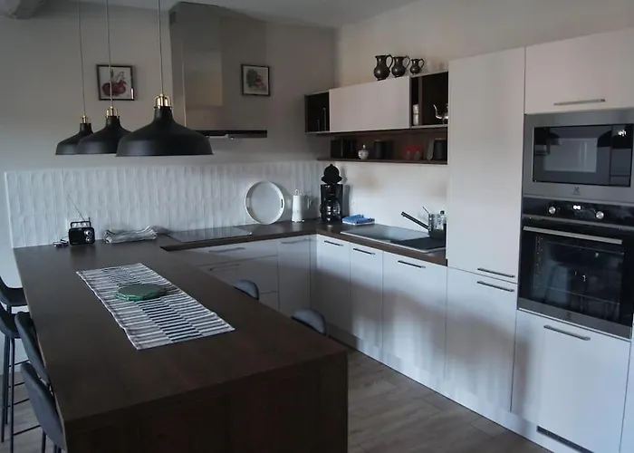Apartmán Kazadiza Superbe T4, Classe 3 Etoiles, Sur Le Port Vendres